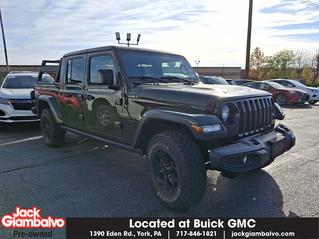 Used 2021 Jeep Gladiator Willys 4x4 Crew Cab