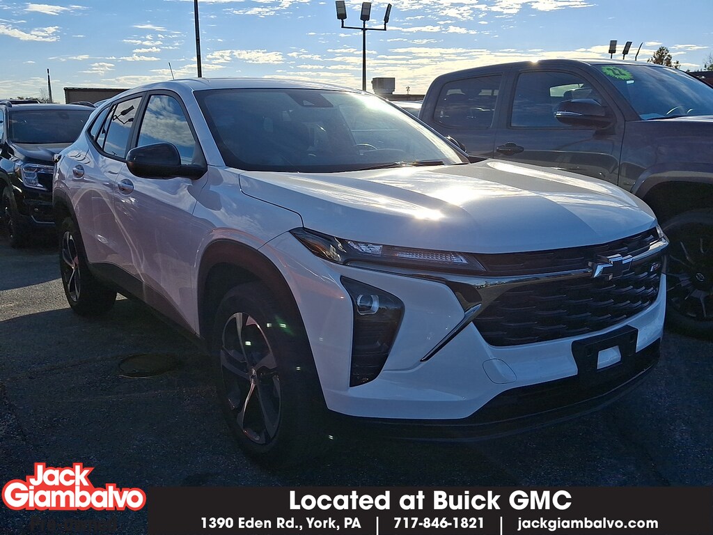 Certified 2025 Chevrolet Trax FWD 1RS Sport Utility