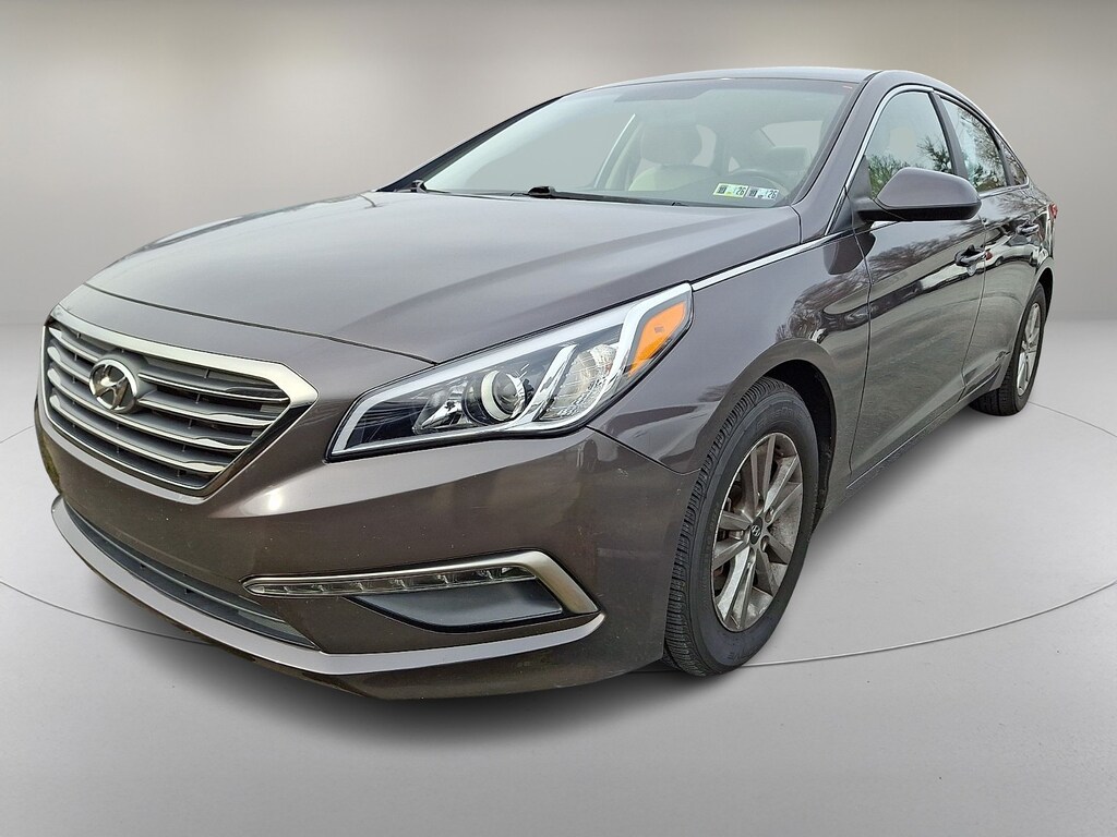 Used 2015 Hyundai Sonata SE Sedan