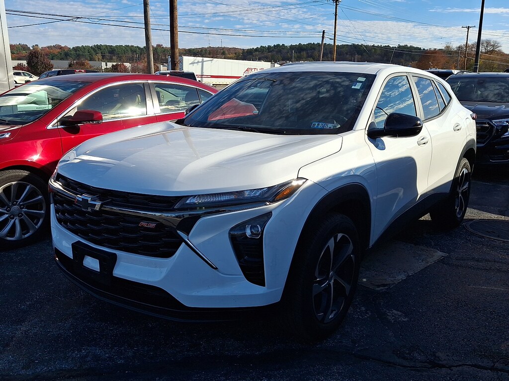 Certified 2025 Chevrolet Trax FWD 1RS Sport Utility