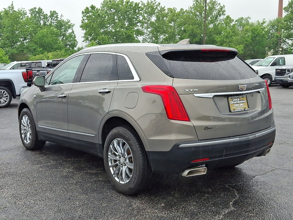Used 2018 Cadillac XT5 Luxury Sport Utility