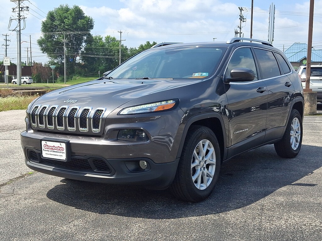 Used 2016 Jeep Cherokee Latitude Sport Utility
