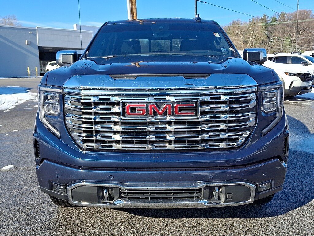 Used 2022 GMC Sierra 1500 4WD Crew Cab Short Box Denali Crew Cab