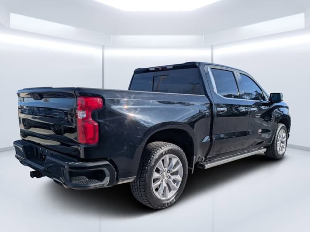 Used 2019 Chevrolet Silverado 1500 High Country Truck