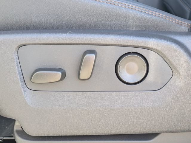 2026 GMC Sierra 1500 AT4 - Photo 23