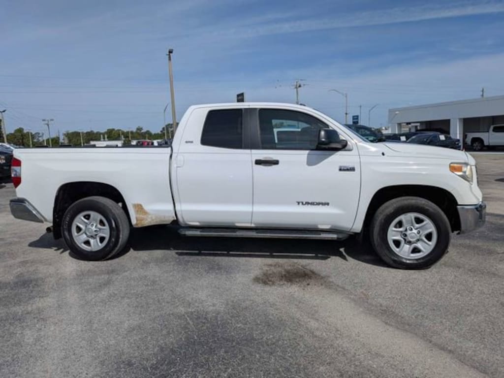 Used 2017 Toyota Tundra 4WD SR