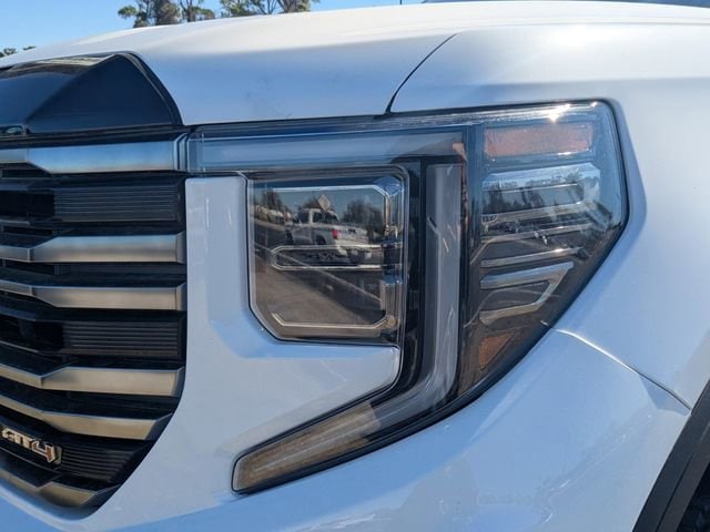 2026 GMC Sierra 1500 AT4 - Photo 9
