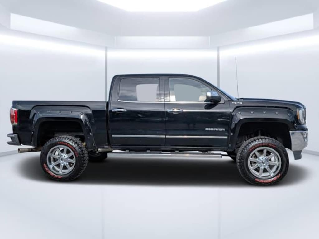 Used 2018 GMC Sierra 1500 SLT Truck