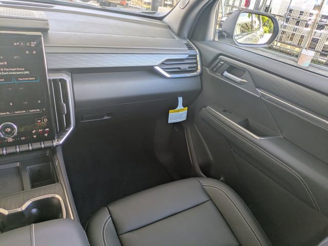 2026 GMC Acadia Elevation - Photo 18