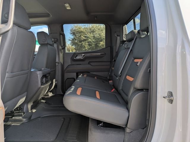 2026 GMC Sierra 1500 AT4 - Photo 13