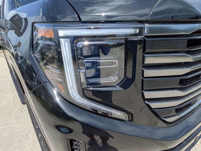 2026 GMC Sierra 1500 AT4 - Photo 9