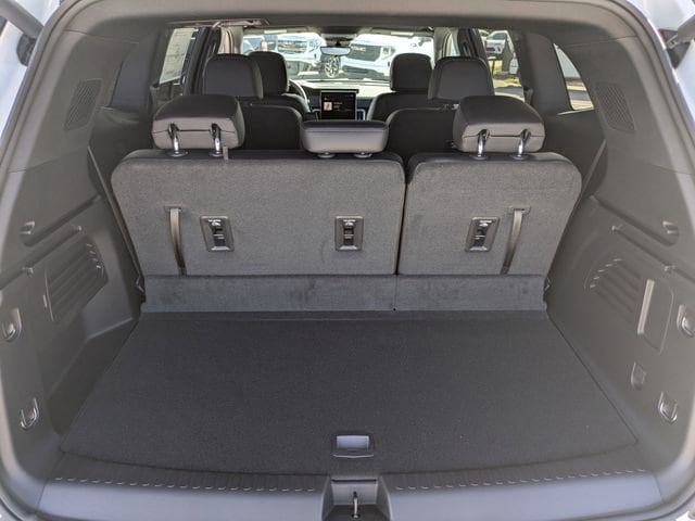 2026 GMC Acadia Elevation - Photo 12