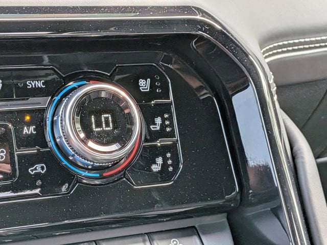 2026 GMC Sierra 2500HD AT4X - Photo 23