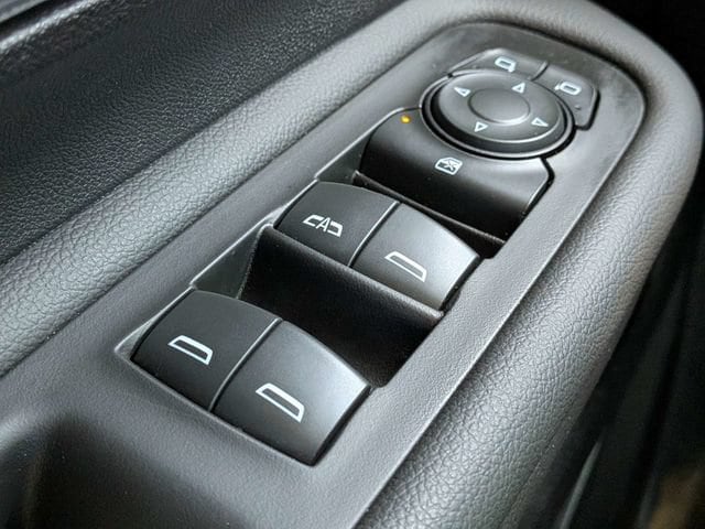 2022 GMC Terrain SLE - Photo 24