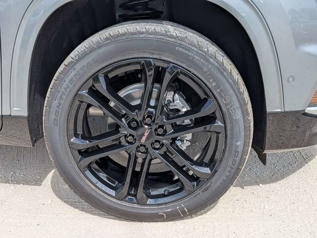 2026 GMC Acadia Denali - Photo 10
