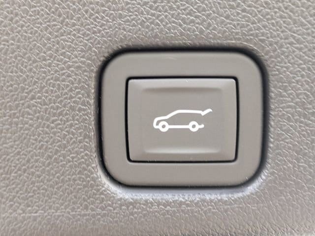 2026 GMC Acadia Elevation - Photo 13