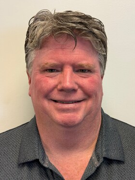 Staff member David Marshall from ID_6dd971