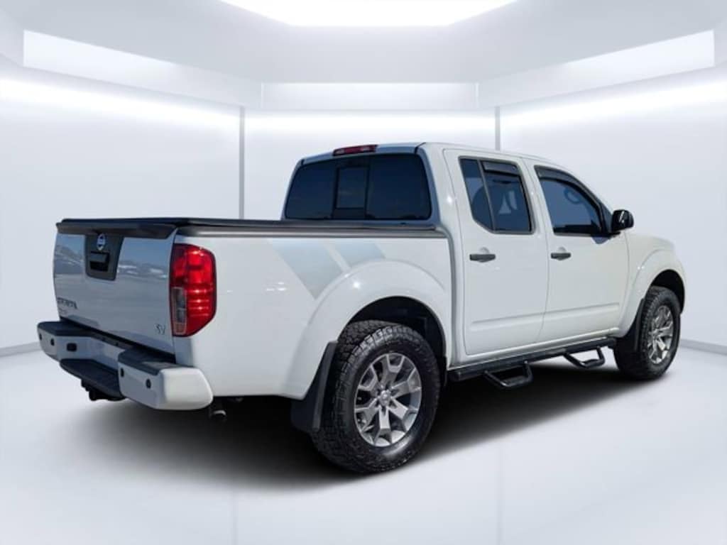 Used 2020 Nissan Frontier SV
