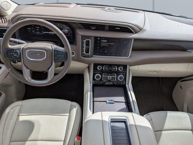2024 GMC Yukon Denali - Photo 15