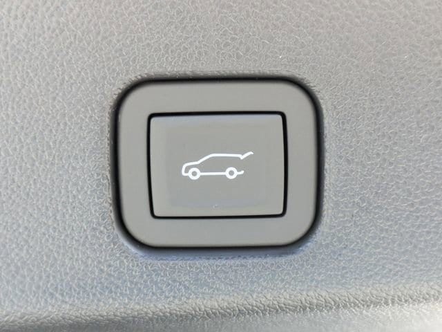 2026 GMC Acadia Elevation - Photo 13