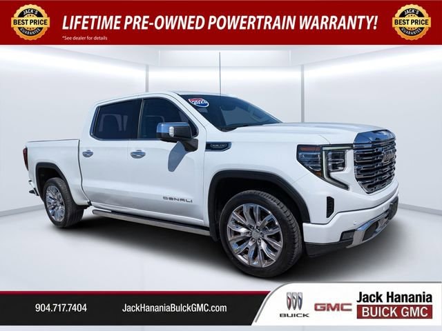 2023 GMC Sierra 4WD Crew Cab Short Box Denali's photo