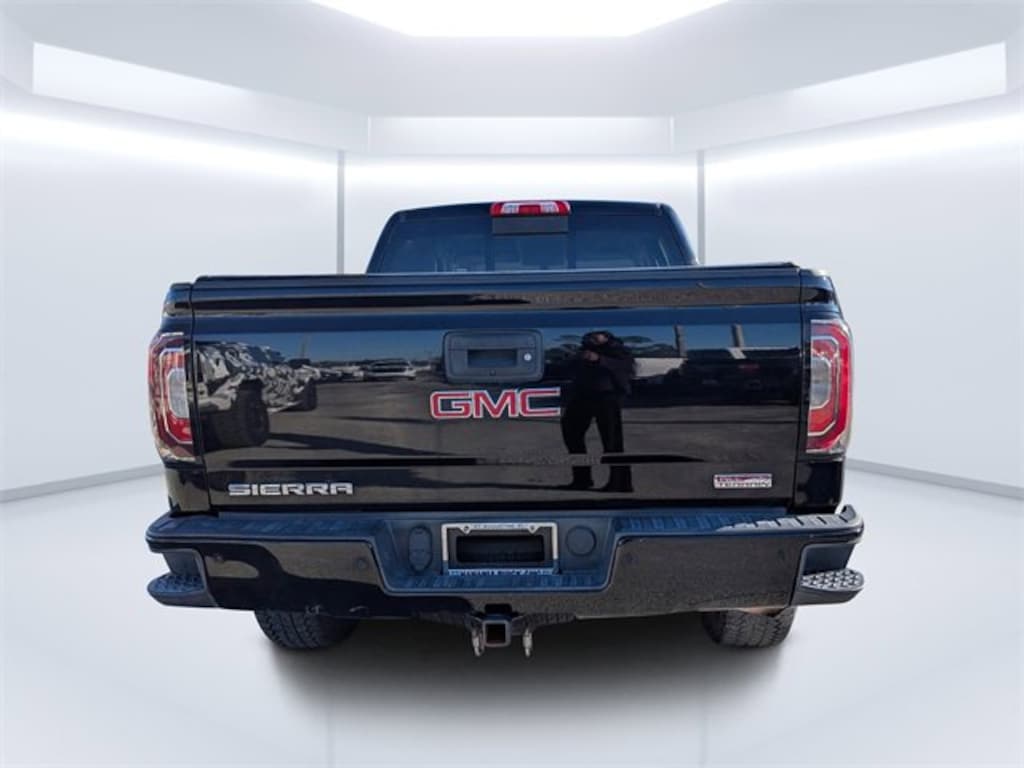 Used 2016 GMC Sierra 1500 SLT Truck