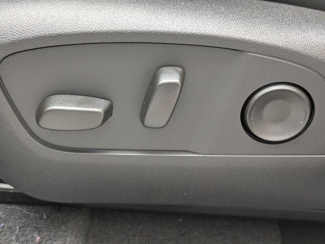 2026 GMC Acadia Elevation - Photo 22