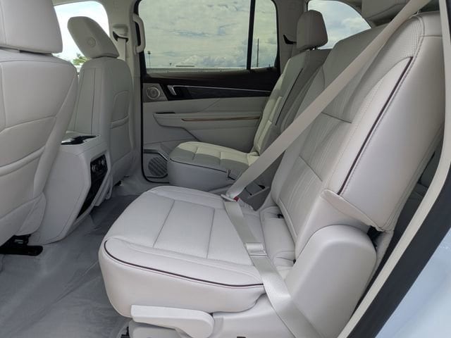 2026 Buick Enclave Avenir - Photo 14