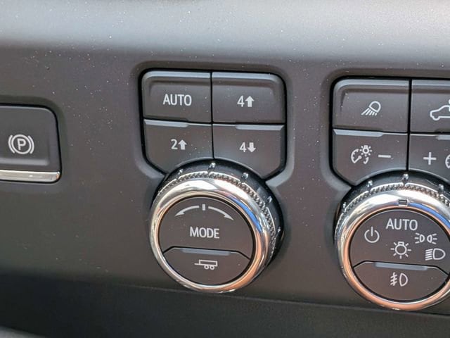 2026 GMC Sierra 1500 AT4 - Photo 29