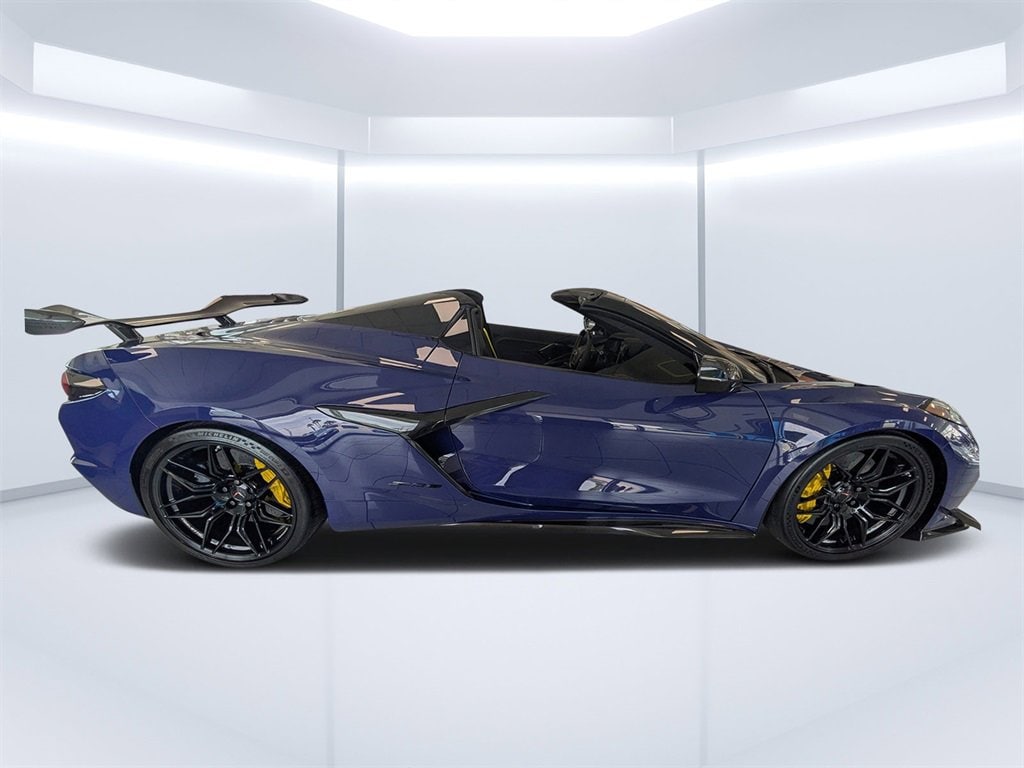 New 2025 Chevrolet Corvette Z06 3LZ Convertible