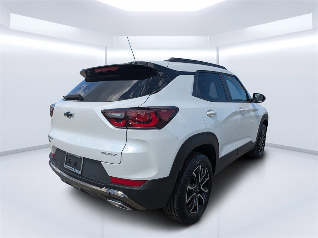 2025 Chevrolet Trailblazer ACTIV photo 2
