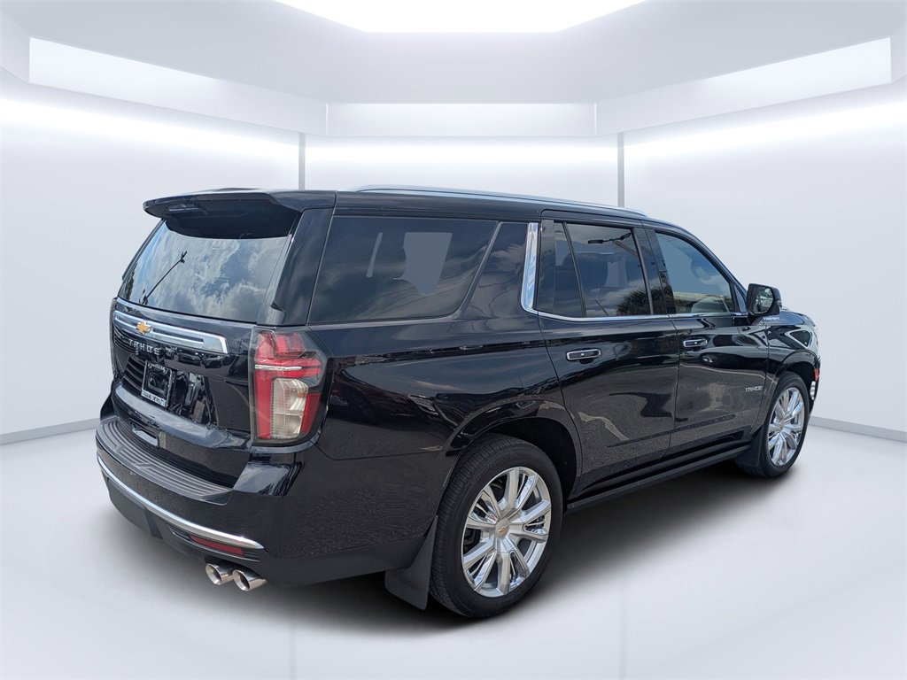 2022 Chevrolet Tahoe High Country photo 2