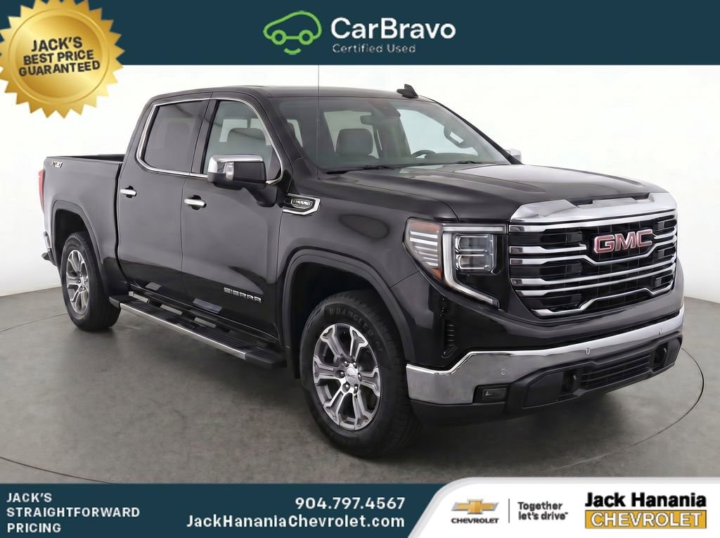 2022 GMC Sierra 4WD Crew Cab Short Box SLT's photo