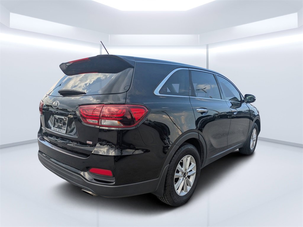 2019 Kia Sorento L photo 2