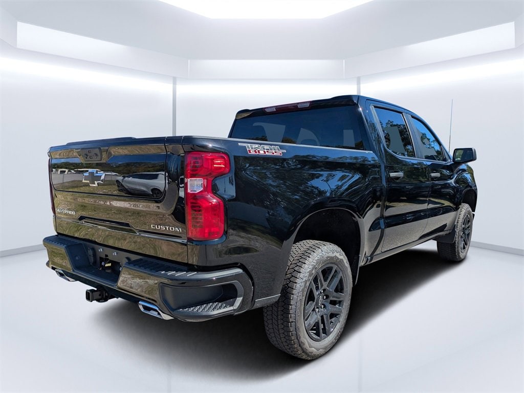 New 2026 Chevrolet Silverado 1500 Custom Trail Boss Truck