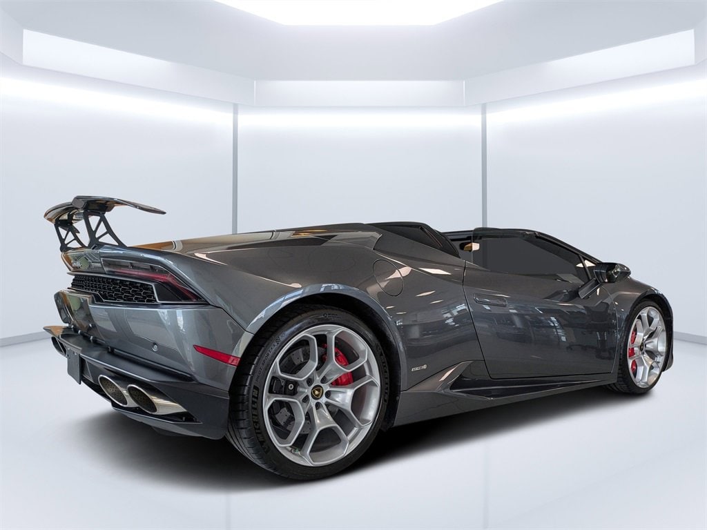 Used 2017 Lamborghini Huracan LP610-4S Convertible