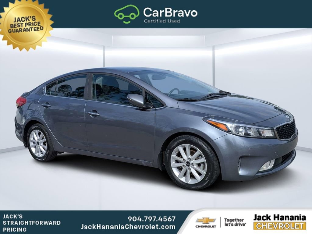 2017 Kia Forte S AT's photo