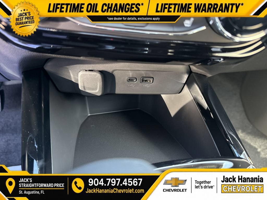 2026 Chevrolet Trax LT - Photo 19
