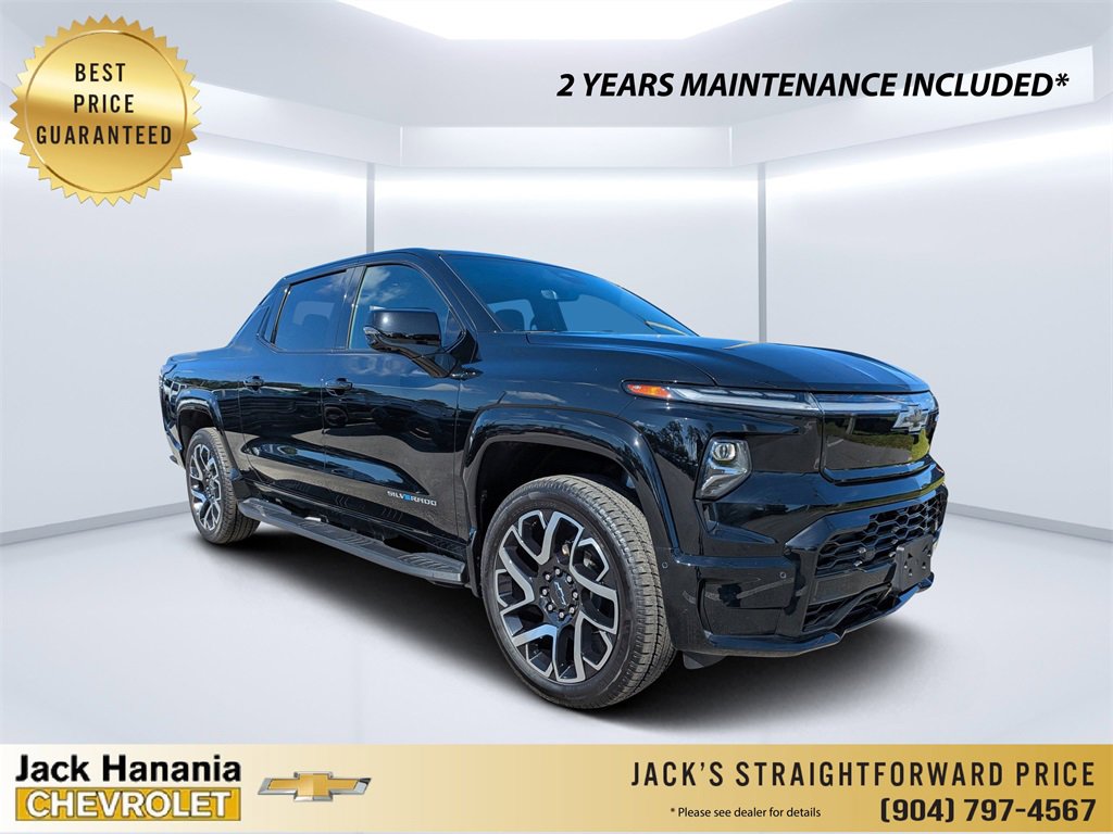 2024 Chevrolet Silverado EV RST's photo