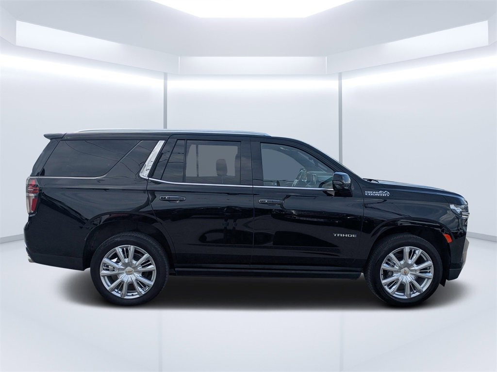 2023 Chevrolet Tahoe High Country photo 2