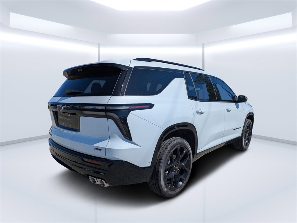 2026 Chevrolet Traverse RS photo 3