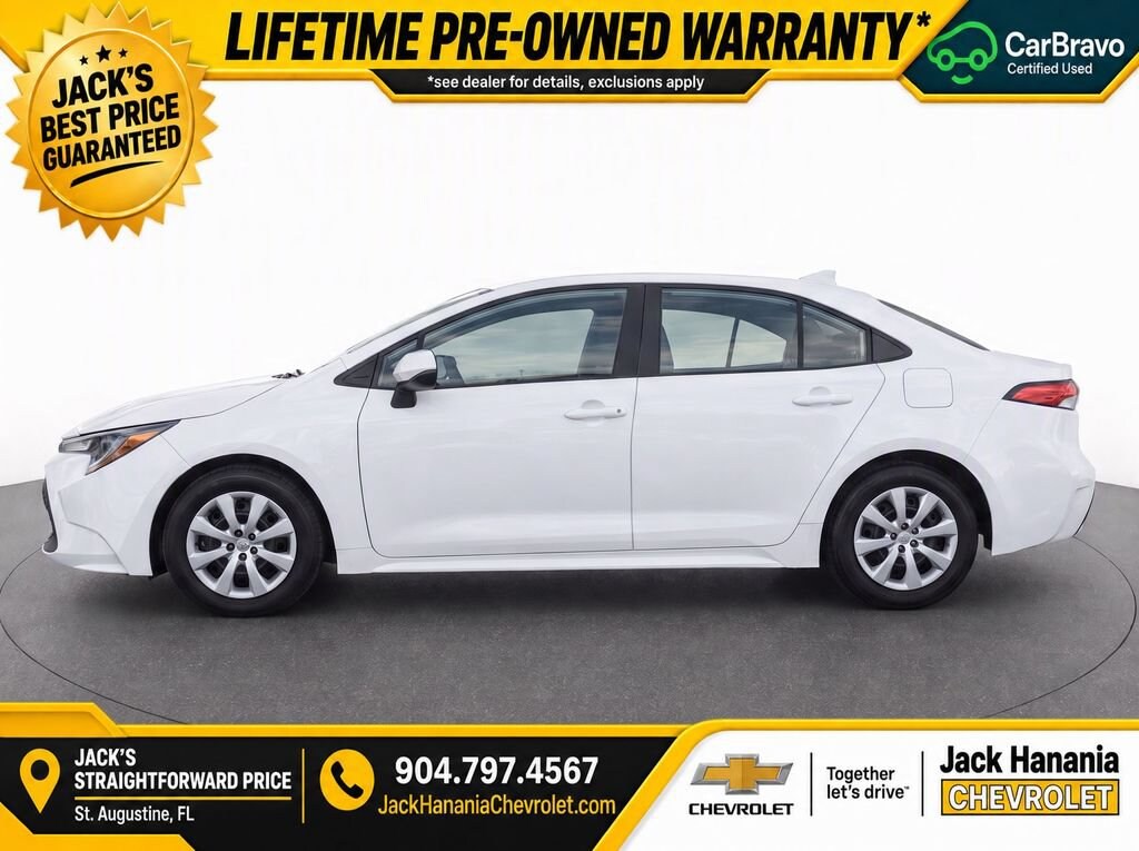 Used 2022 Toyota Corolla LE Sedan