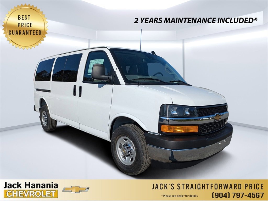 New 2025 Chevrolet Express Passenger 2500 1LT Van