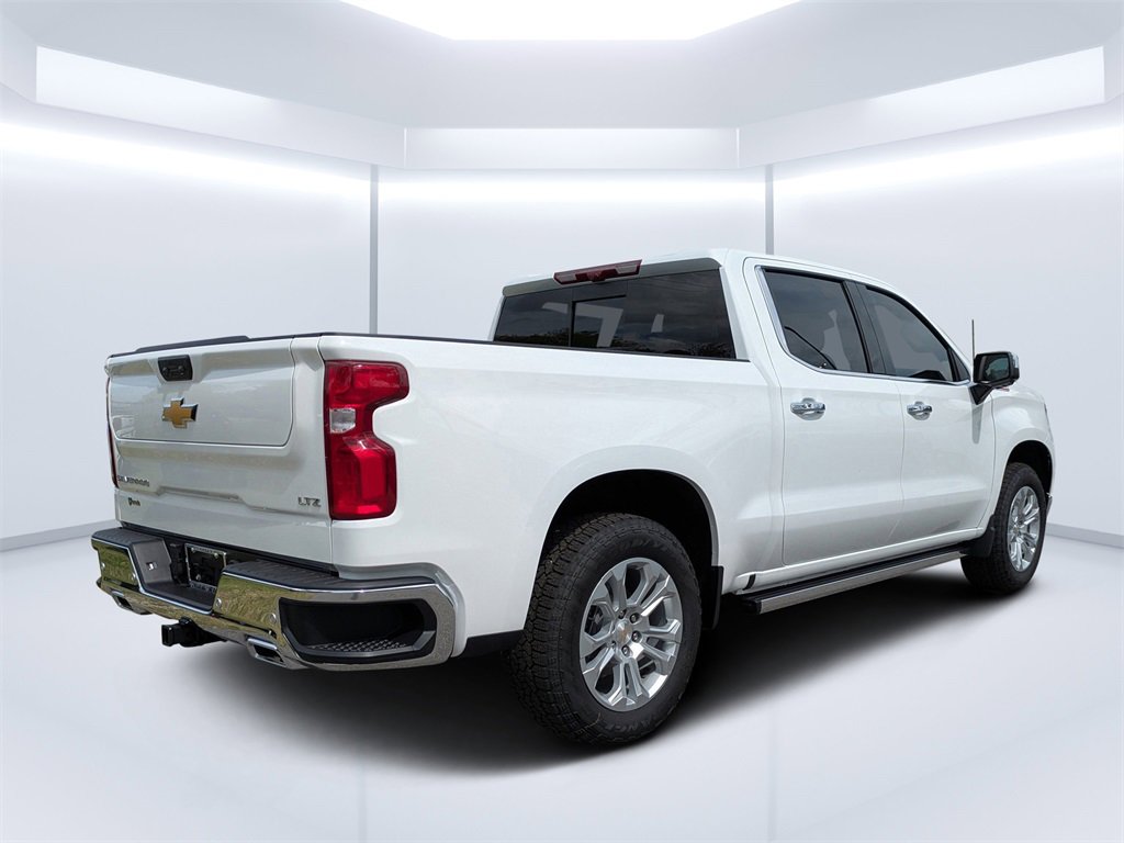 2026 Chevrolet Silverado 1500 LTZ photo 3