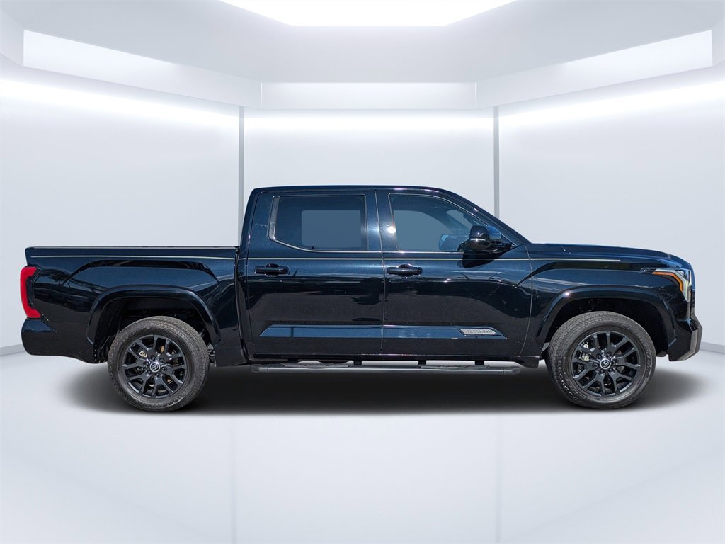 2024 Toyota Tundra Platinum photo 2