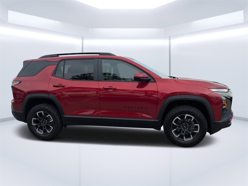 2026 Chevrolet Equinox ACTIV photo 2