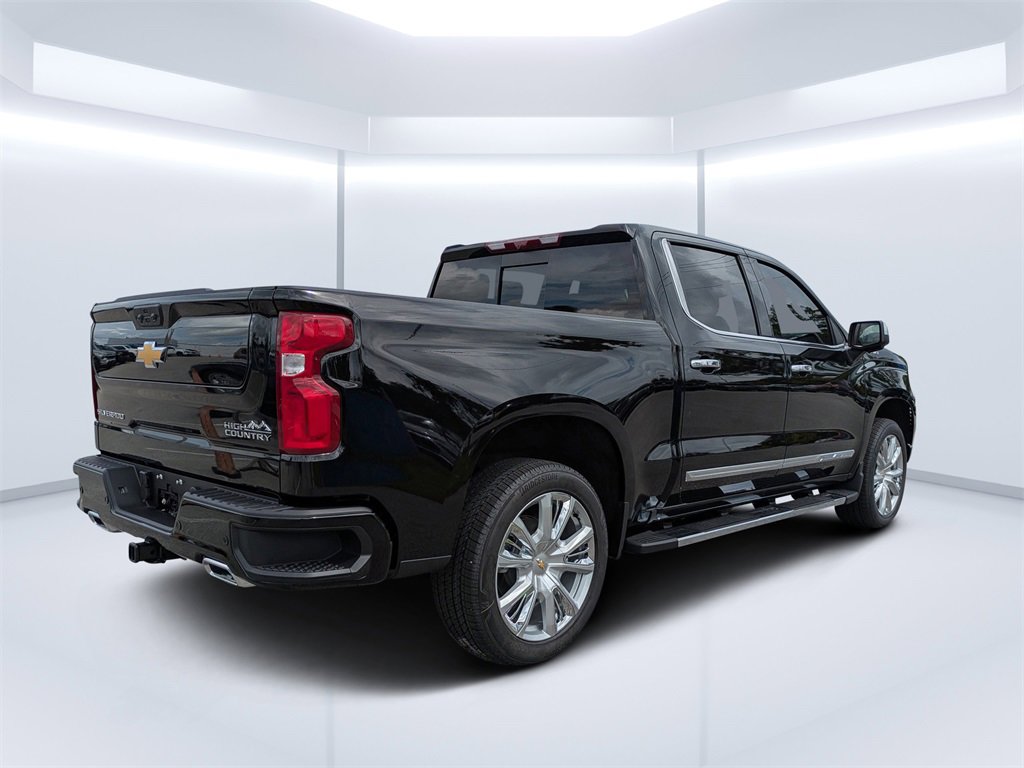 2026 Chevrolet Silverado 1500 High Country photo 2