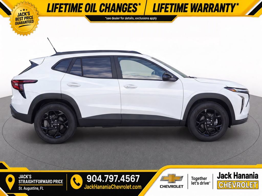 2026 Chevrolet Trax LT - Photo 8