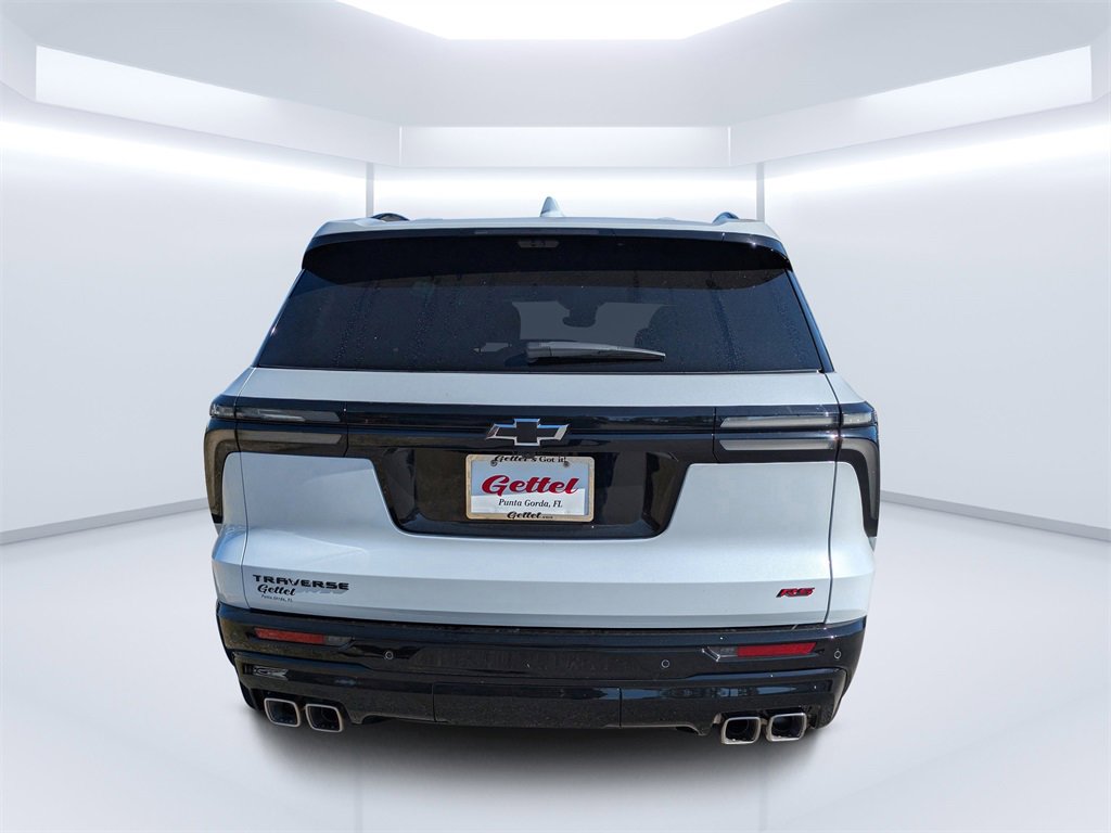 2026 Chevrolet Traverse RS photo 3