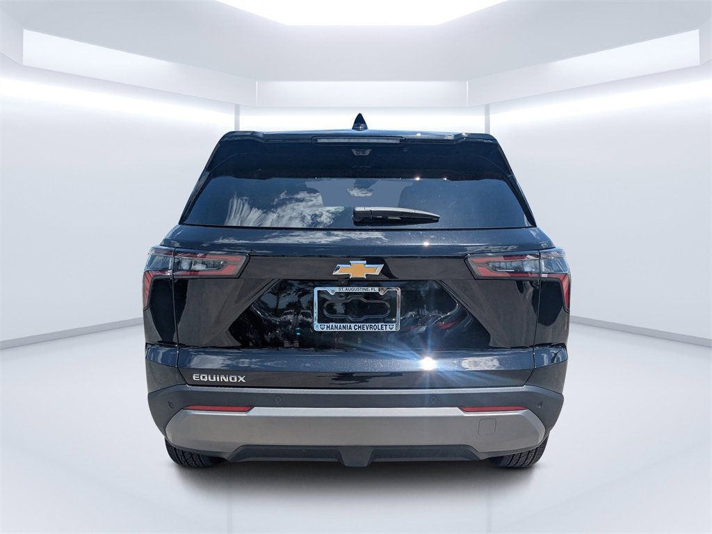 2026 Chevrolet Equinox LT photo 4